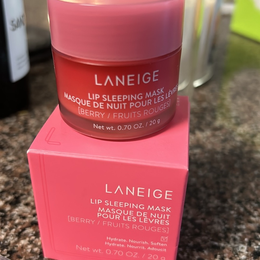 BRAND NEW - LANEIGE lip mask - berry